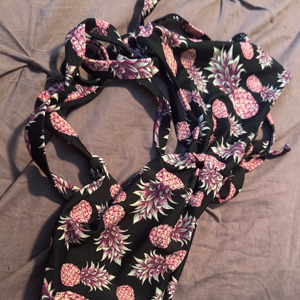 Pineapple Print fused Hawaii k top